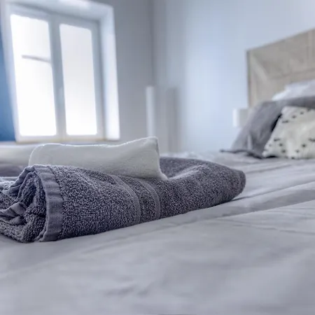 1 Rénové 2025 I Parking Prive Gratuit Inclus I Secteur Lhoumeau Gare