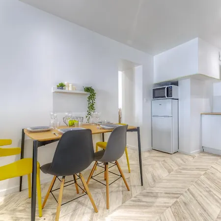 1 Rénové 2025 I Parking Prive Gratuit Inclus I Secteur Lhoumeau Gare Apartamento